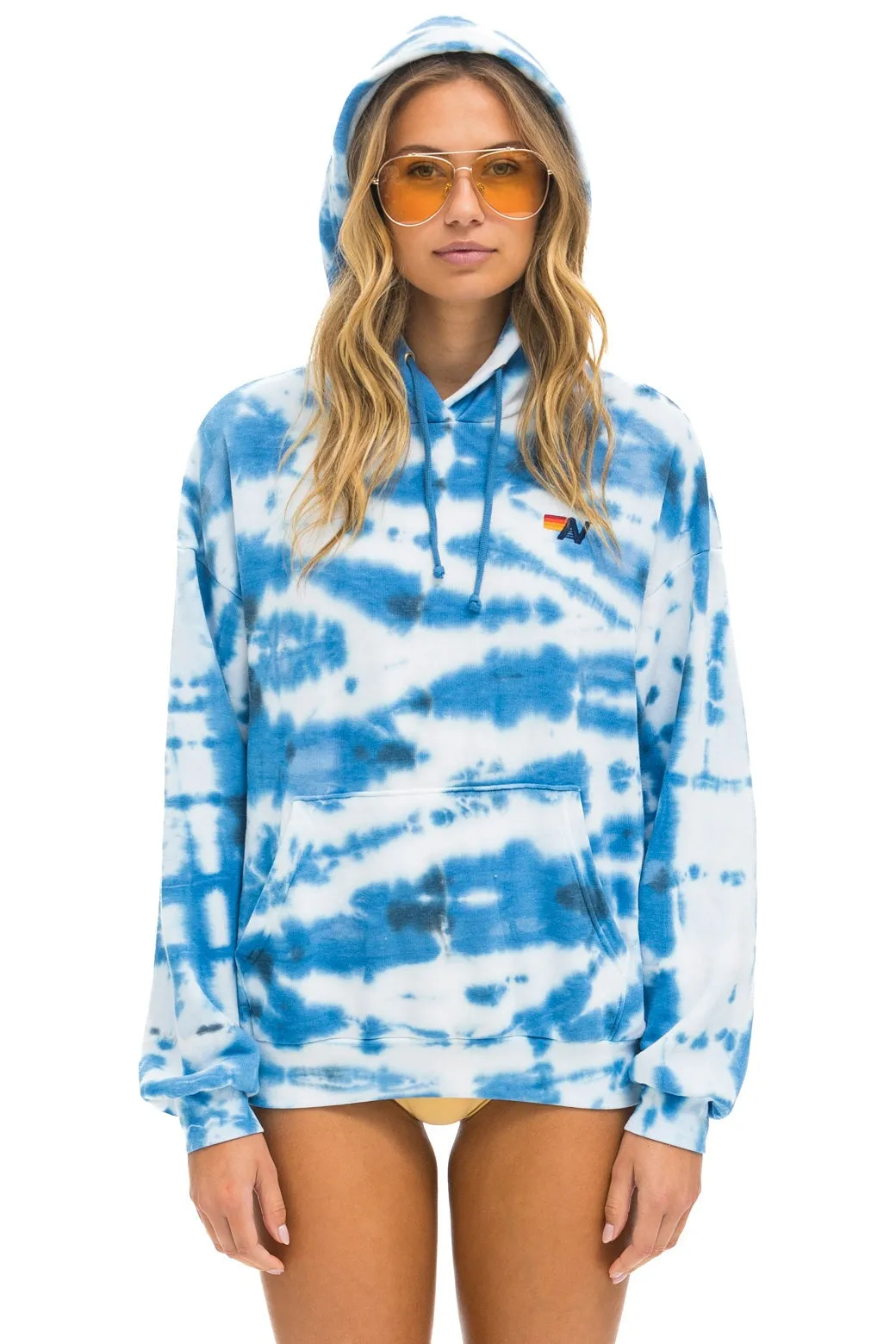 HAND DYED PULLOVER HOODIE RELAXED - TIE DYE BLUE