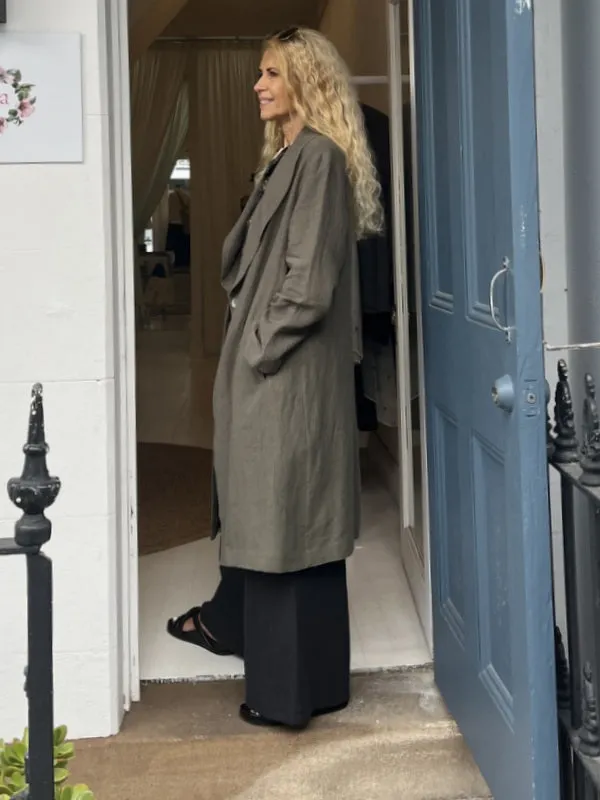 Jiva Antique Wash Linen Catherine Coat - Olive