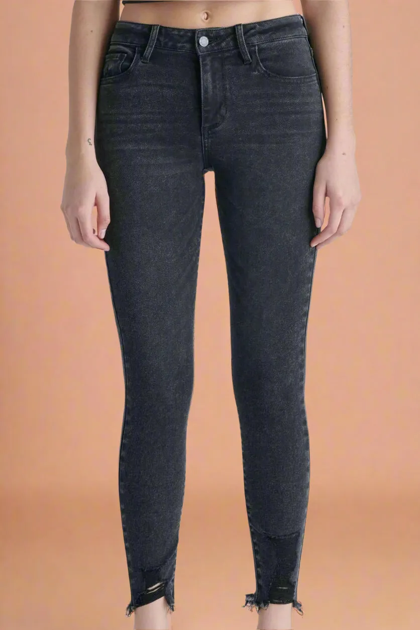 Mid Rise Crop Skinny W/ Frayed Hem C252