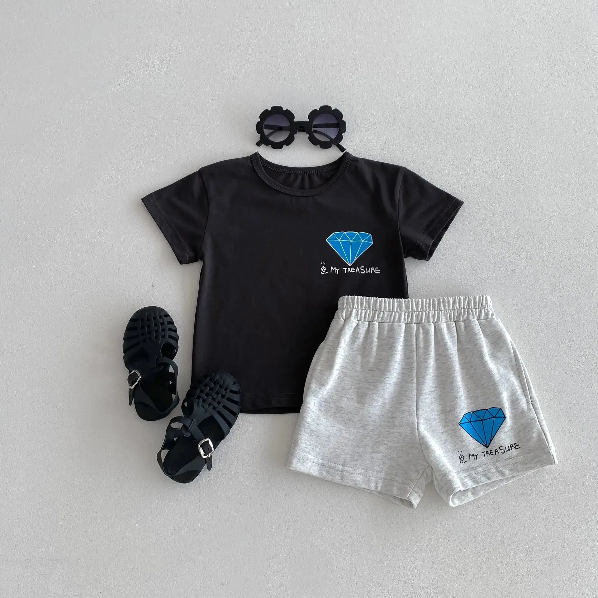 'My Treasure' Print Tee & Shorts