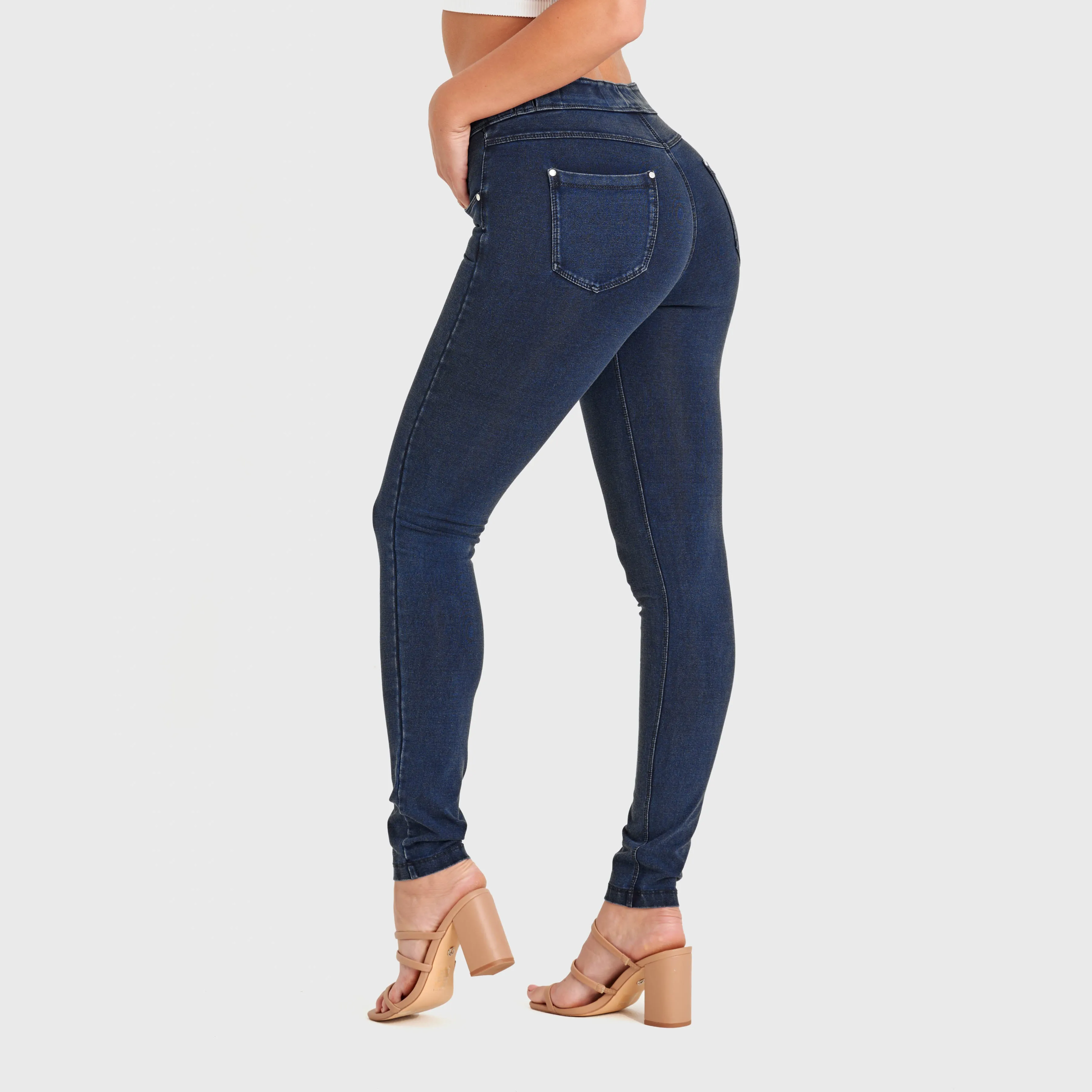 (NOW1MC002ORG-J0B) N.O.W.® Mid Waist met Knoopsluiting