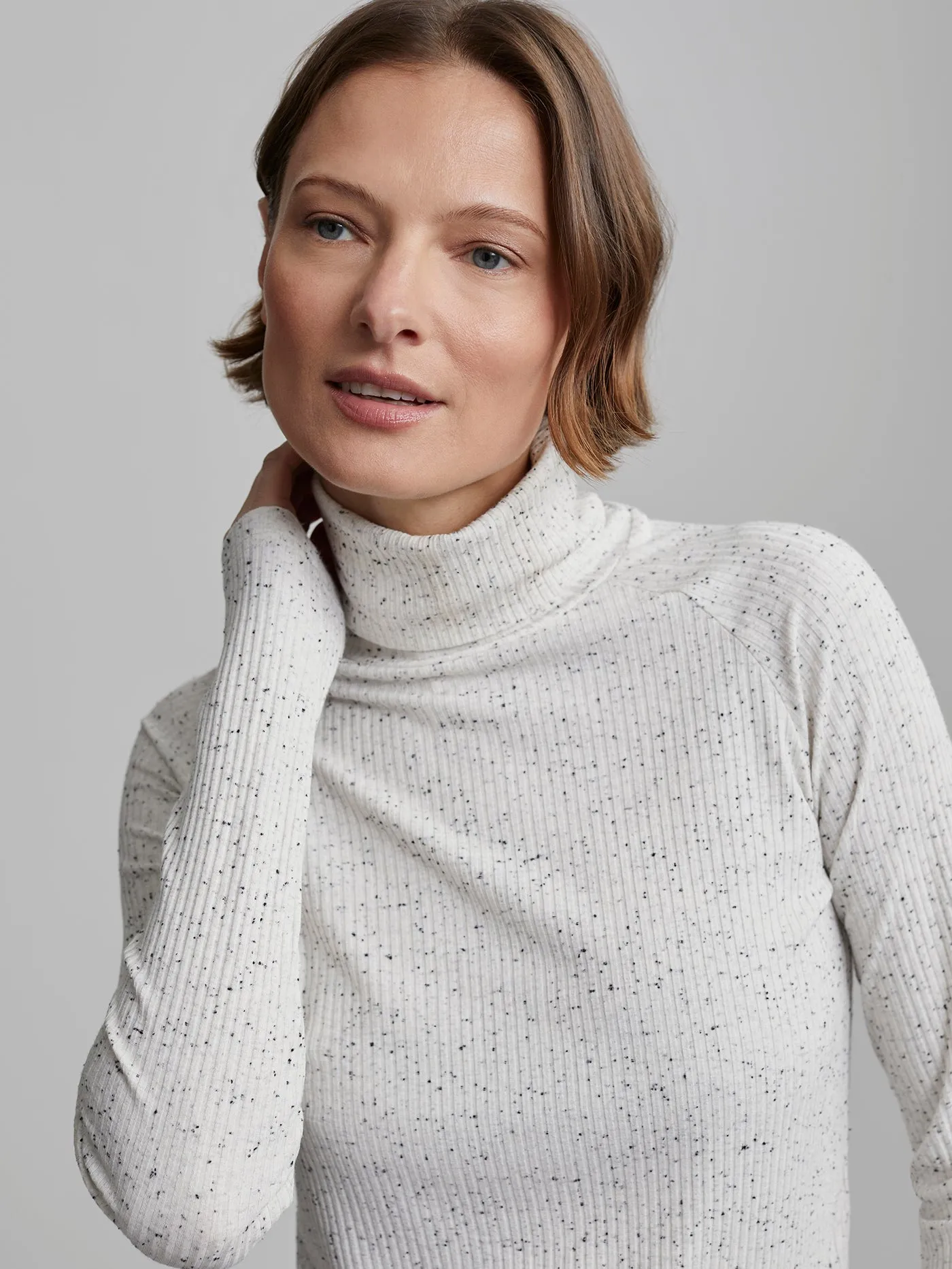Roya Rollneck Long Sleeve Tee