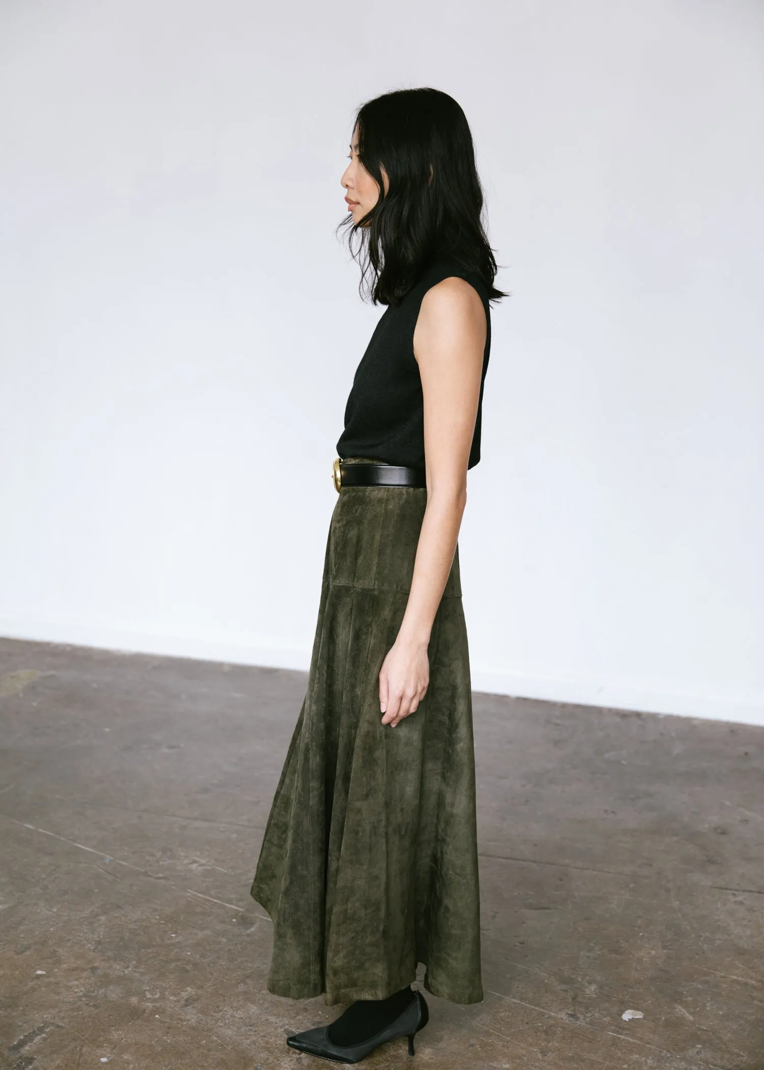 Vintage 1990s Suede Leather Midi Skirt in Moss Green