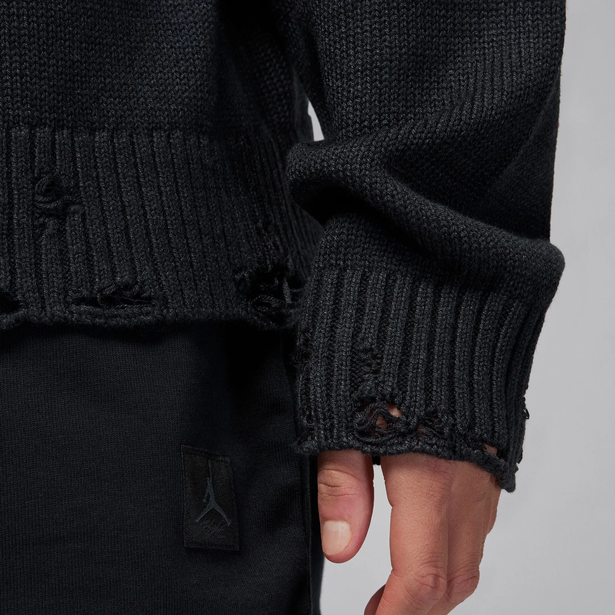 W DISTRESSED CARDIGAN
