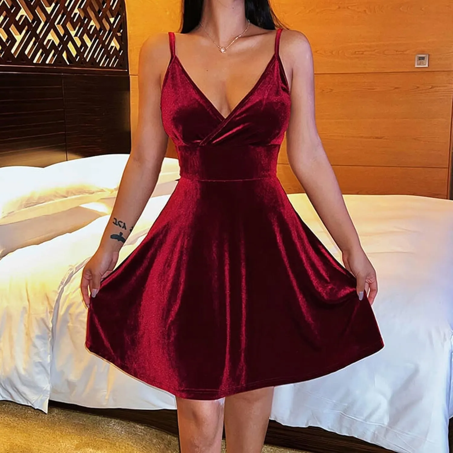 Women's Sundress Sexy Deep V Neck Mini Club Dress Sleeveless Spaghetti Strap Cocktail Dresses Sun, S-XL
